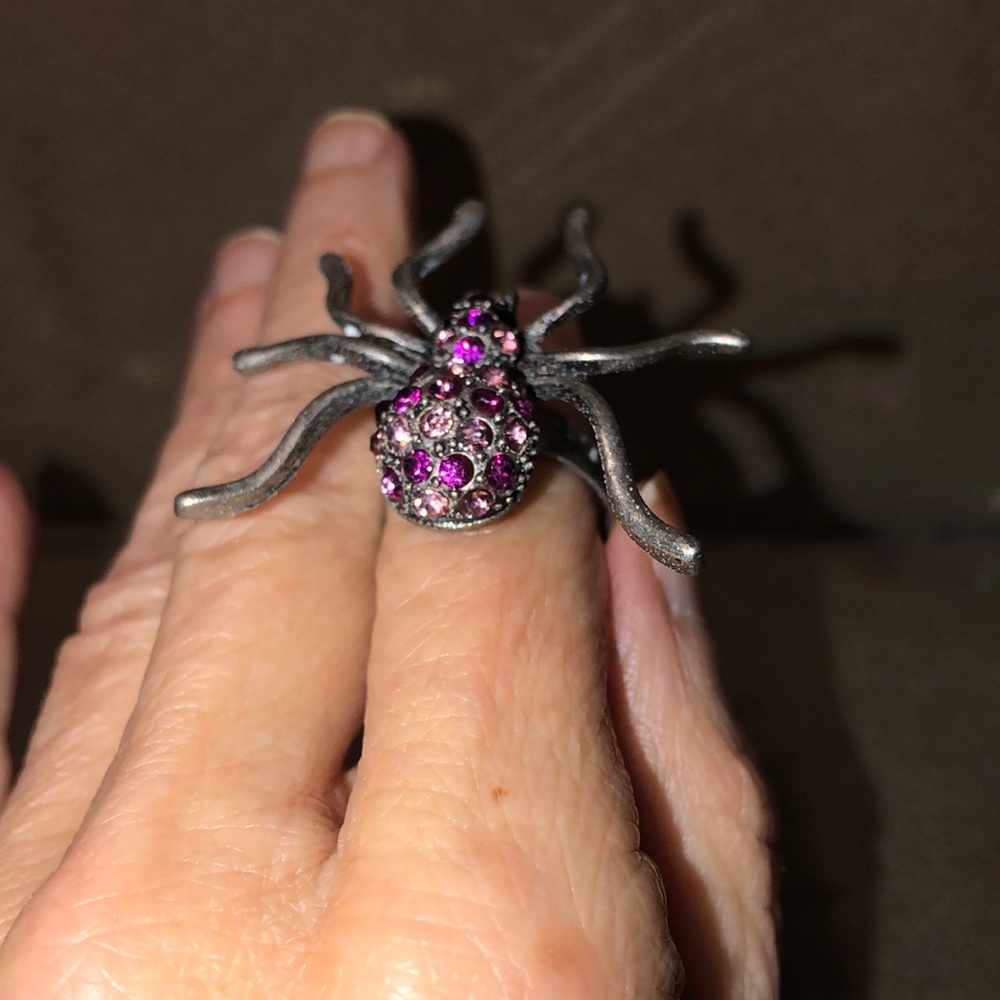 Beautiful Vintage Rhinestone Spider Ring ๐ท๏ธ - Picture 5 of 10